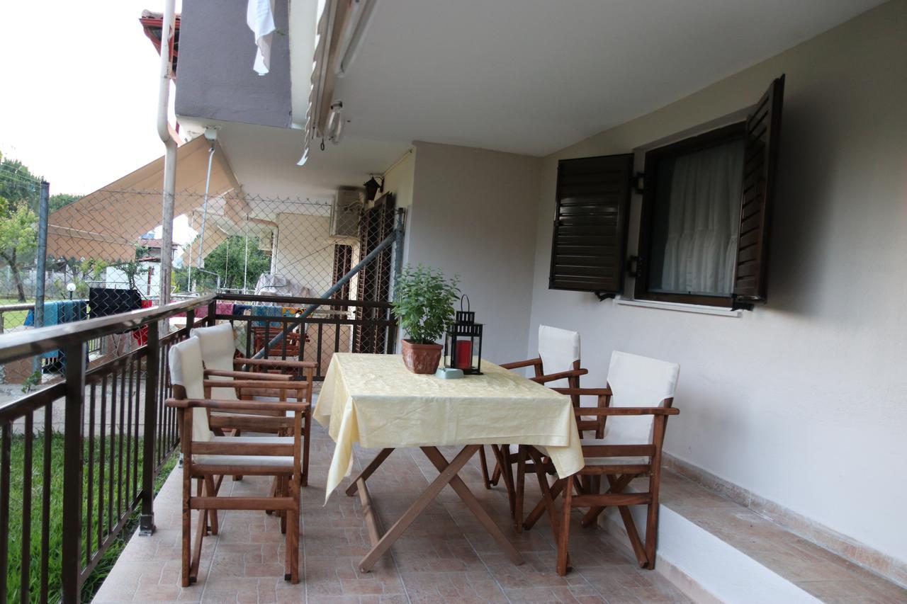 Katina'S House Apartment Vourvourou Bagian luar foto